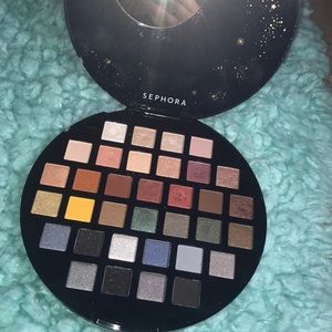Starcatcher eyeshadow pallete🌟